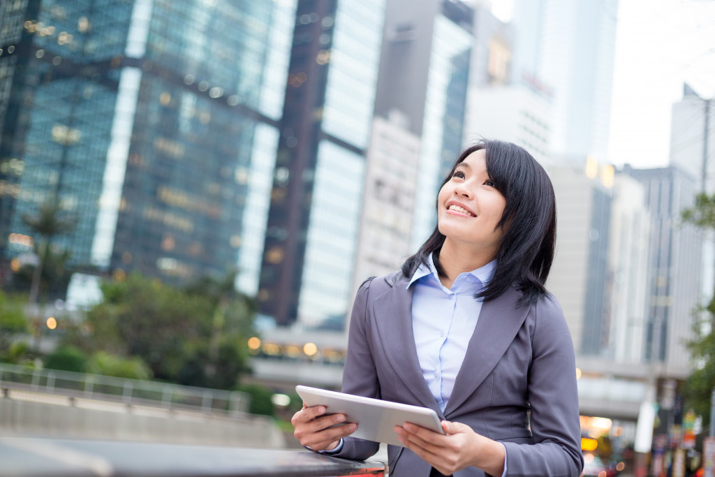 female urban planner outdoor 